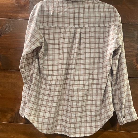 Shirt - Picture 3 of 3